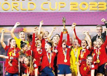 Şampiyonun öpücük isyanı