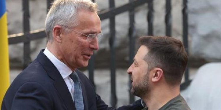 Stoltenberg’den Kiev’e sürpriz ziyaret