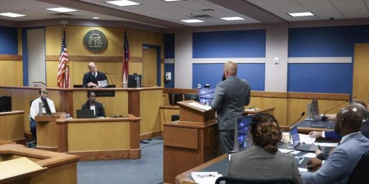 Televizyonda canlı yayınlandı: Gözler Trump’ın yargılandığı davada…