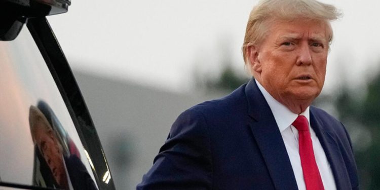 Trump 2,5 yıl ortadan sonra tekrar ‘X’de