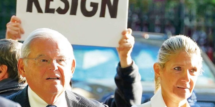 Türkiye tersi Senatöre yolsuzluk ithamı…  Rüşvetle suçlanan Menendez kefaletle hür