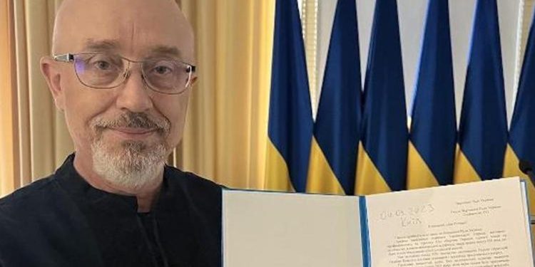 Ukrayna Savunma Bakanlığı duyurdu: Reznikov’un istifası kabul edildi