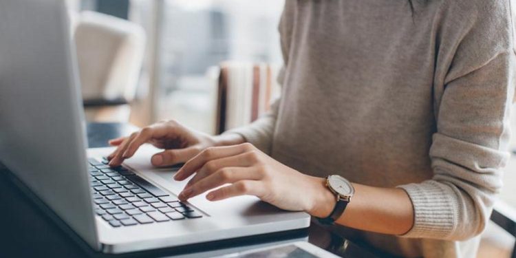 Üniversite 1. sınıf ve hazırlık sınıfı ders kaydı yapar mı? Üniversite 1. sınıf ders seçimi nasıl yapılır?