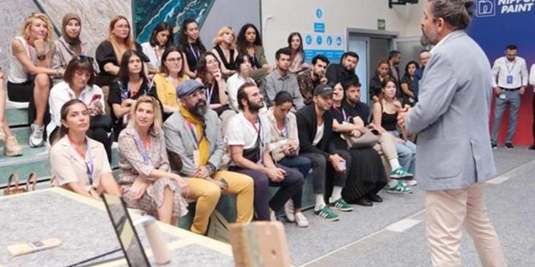 Üniversiteli boya ustaları