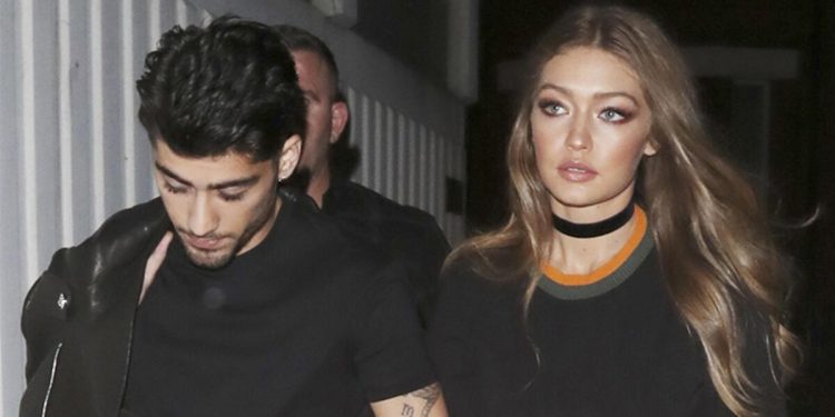 Ünlü müzikçinin annesinden bomba kelamlar: Güzel oğlumun peşinde çok bayan var lakin o kimseye bakmıyor