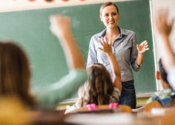 Uzman öğretmenlik ve başöğretmenlik eğitimleri ne vakit bitiyor, uzatıldı mı 2023? MEB AÇIKLADI!