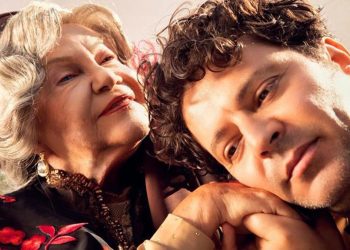 Veda’dan duygusal açılış