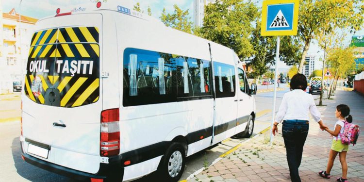 Veliler dikkat! UKOME’den servis tarifesi uyarısı