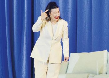 Yasemin Sakallıoğlu Kuruçeşme’de kahkahaya boğdu!