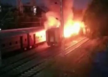 Yolcu treninde facia: 9 meyyit, 20 yaralı