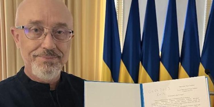 Zelenski’nin misyondan aldığı bakandan birinci açıklama