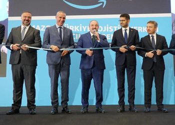 100 milyon dolarlık lojistik merkezi merasimle açıldı