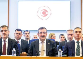 12. Kalkınma Planı Meclis’e sunuldu… Kişi başına düşen Ulusal gelir maksadı: 17 bin 554 dolar