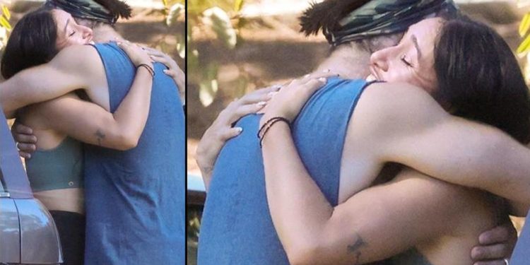 19 yıl evvel öpüşmeleri olay olmuştu: Bu ne kadar candan bir sarılma böyle!