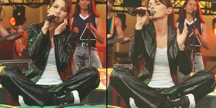 8 yaşında barda müzik söyledi, üvey baba tacizine katlandı:  Kardeşlerimi  küvete koyar, giysilerini de elde yıkardım!