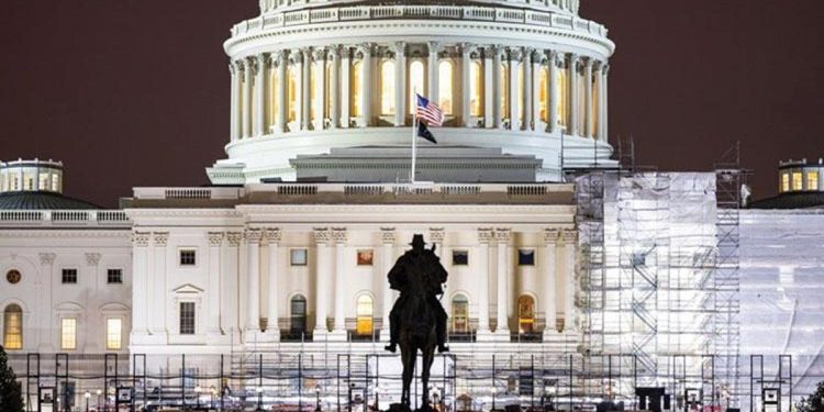 ABD’de bütçe krizi… Meclis 45 günlük tasarıyı kabul etti