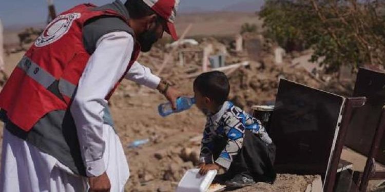 Afganistan’da can kaybı 2 bin 500’e yükseldi