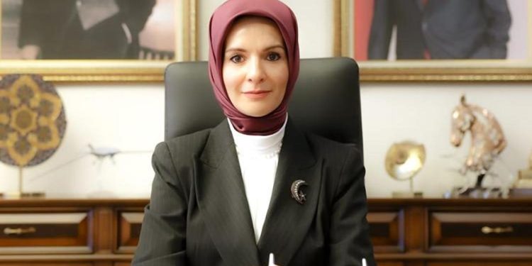 Aile ve Toplumsal Hizmetler Bakanı Mahinur Özdemir Göktaş: Çocuklar için 580 milyon TL dayanak ödemesi yapıldı