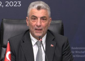 “Almanya ile ticaret hacmimizin 50 milyar doları aşmasını bekliyoruz”