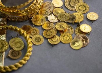 Altın fiyatları bugün ne kadar? CANLI ve ANLIK bilgilerle takip ekranı: Çeyrek, gram, ons altın son durum