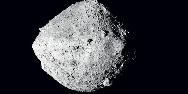Asteroid örneğini inceleyen NASA açıkladı: Bennu’da hayatın izleri var