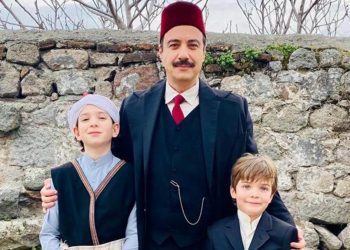 Baba ve oğulun Atatürk gururu!