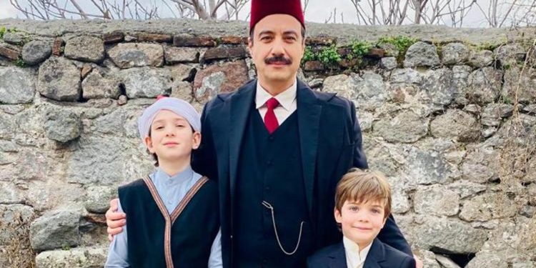 Baba ve oğulun Atatürk gururu!