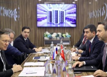 Bakan Bayraktar açıkladı: Rosatom yenilenebilir güce yatırım yapmak istiyor