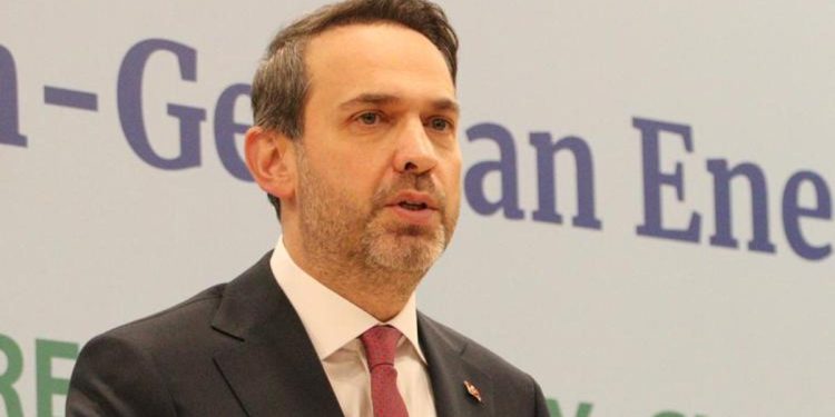 Bakan Bayraktar: Sakarya Alanı’ndaki gazı günlük 40 metreküpe çıkarmayı hedefliyoruz