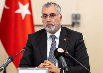 Bakan Işıkhan duyurdu! Sarsıntı bölgesindeki vilayetlerde sigorta yapılandırma mühleti uzatıldı