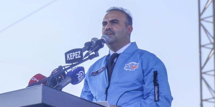 Bakan Kacır’dan Teknofest’e övgü: Toplumsal bir seferberlik ruhu anlayışı gelişiyor
