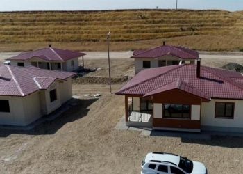 Bakan Özhaseki açıkladı: Köy meskenleri çelikten yapılacak