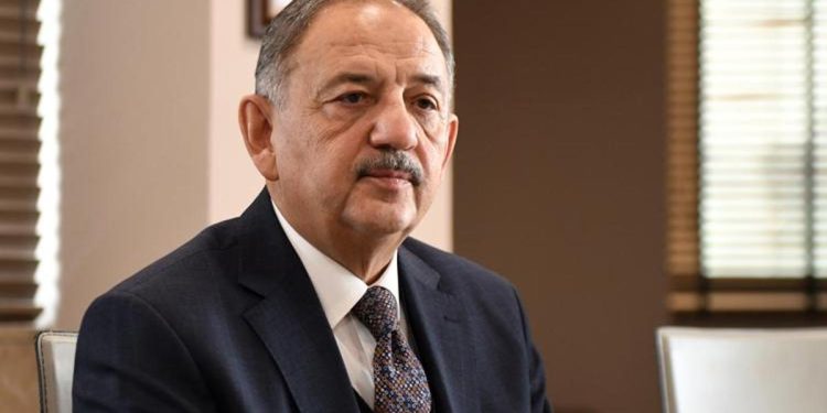 Bakan Özhaseki: Fırsatçılara müsaade etmeyeceğiz