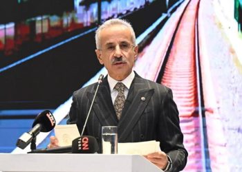 Bakan Uraloğlu: Basra Körfezi’ni Türkiye üzerinden Avrupa’ya bağlayacağız
