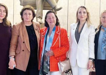 Bakü’de yardım gecesi