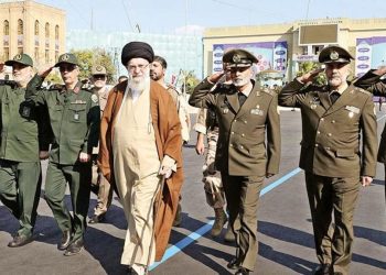 Batı İran’ı uyardı: Karışmayın