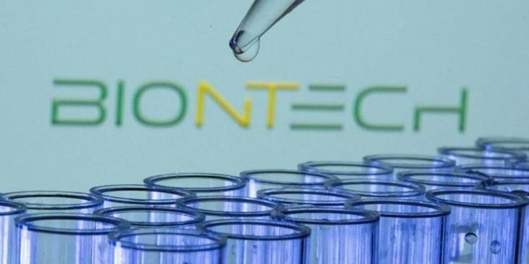 Biontech kanser aşısı geliştiriyor: Tümörleri en az yüzde 30 oranında küçülttü