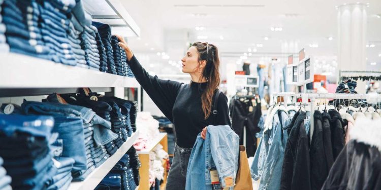 ‘Büyük indirim’de kapsam genişliyor… Ticaret Bakanlığı’nın kampanyasına giysi ve beyaz eşyanın da katılması bekleniyor