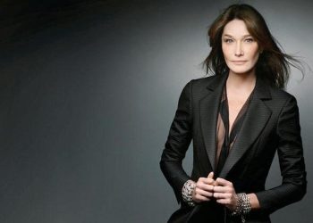 Carla Bruni: 4 yıl evvel kanseri yendim