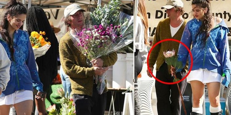 Daha boşanmadan ikinci aşka yelken açtı: Ünlü aktör yıldız müzikçiye kucak dolusu çiçek aldı