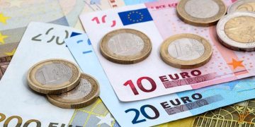 Deutsche Bank’tan 1 milyar euro kar