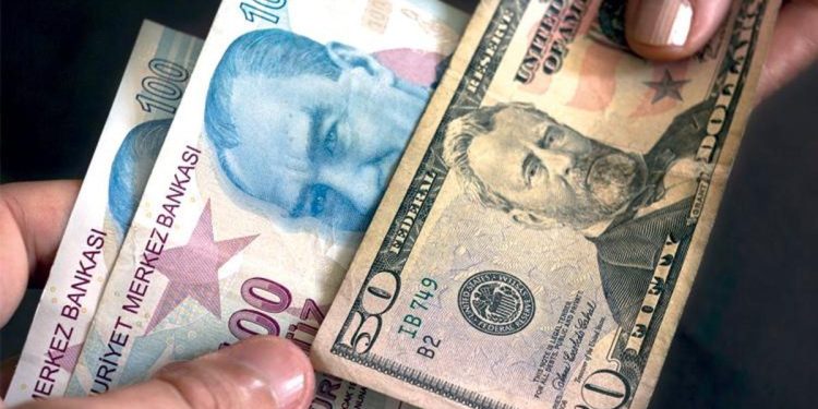 Dolar/TL’de artış beklentisi geriledi
