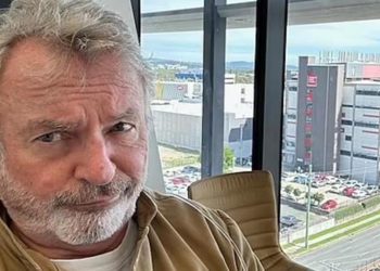 Efsane sinemanın oyuncusu kanserle uğraş ediyor: Vefattan korkmuyorum lakin zeytin ağaçlarımla torunlarımın büyüdüğünü görmek istiyorum