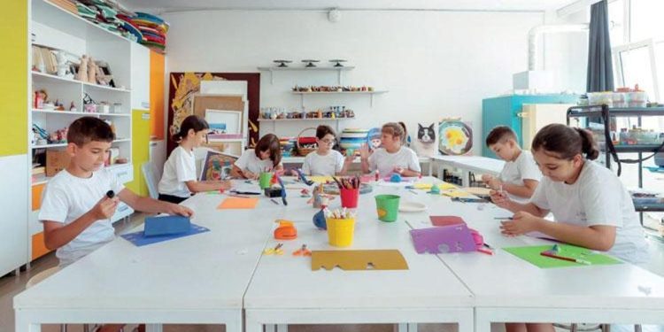 Eğitime düğün ve cenaze dayanağı