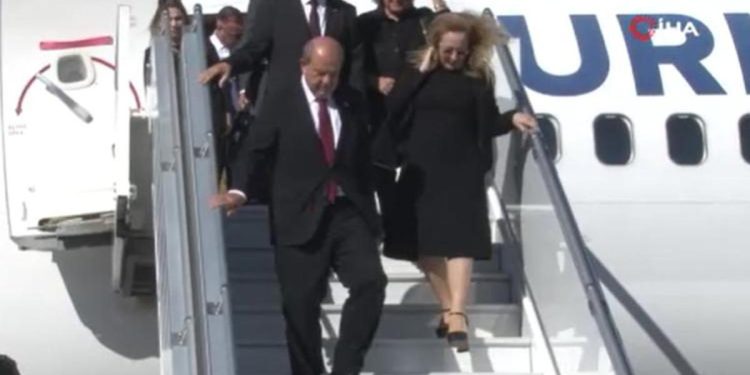 Ersin Tatar birinci kere Azerbaycan’da