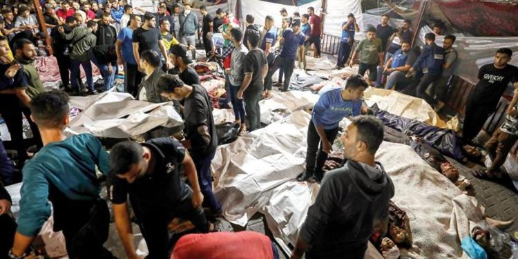 Gazze Şeridi’nde hastane vuruldu… Katliam: 500 meyyit