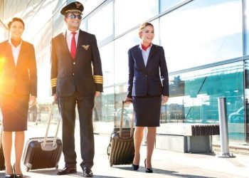 Hindistan’da pilotlara enteresan ihtar: Uçuşa giderken parfüm kullanma