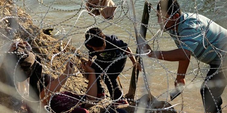 Hudut tedbirleri değerliye patladı: 1 milyar dolar ticari kayıp