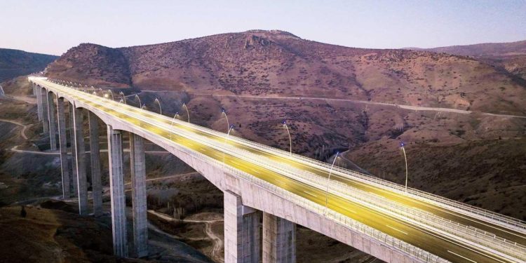 İki büyük projeye milletlerarası ödül