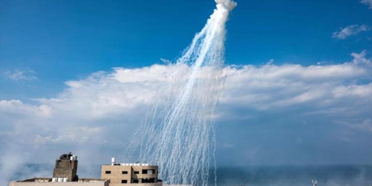 İsrail’in gazze’de kullandığı Beyaz fosfor nedir? ‘İnsan vücudu içinde yanmaya devam ediyor’